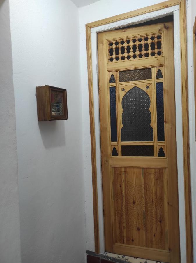 Vallparadis Pension Familiar" Firdaus" シェフシャウエン エクステリア 写真
